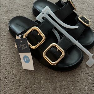 Universal Thread Black Slides with Gold Accents